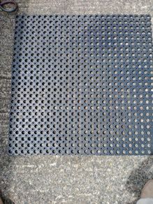 Heavy-Duty Hollow Rubber Ring Mat (100cm x 100cm)  Non-Slip / Drainage