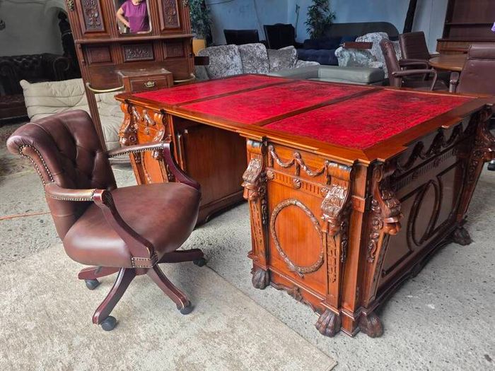 Thomas Chippendale Lions Head Carved Twin Pedestal Partner Desk+ chair+ table