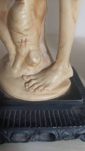 Asian figures