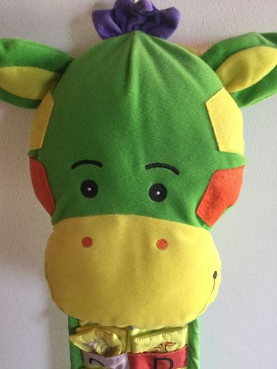 Alphabet Giraffe wall hanging