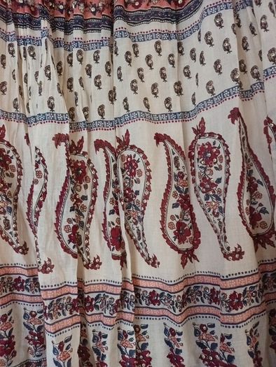 New Look Marie Paisley  Skirt. Size 16.    B.N.W.T