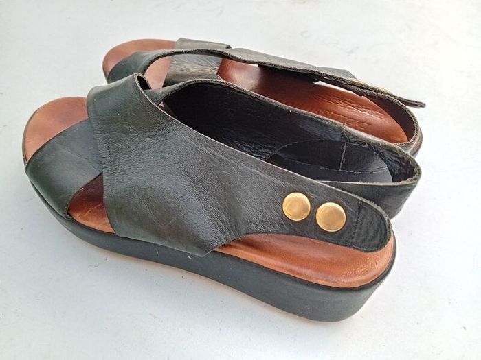 Leather Italian Sandals UK3