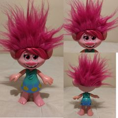 Trolls Topia Poppy Singing Talking Doll