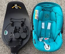 Cybex platinum infant car seat and Isofix base Q-Fix