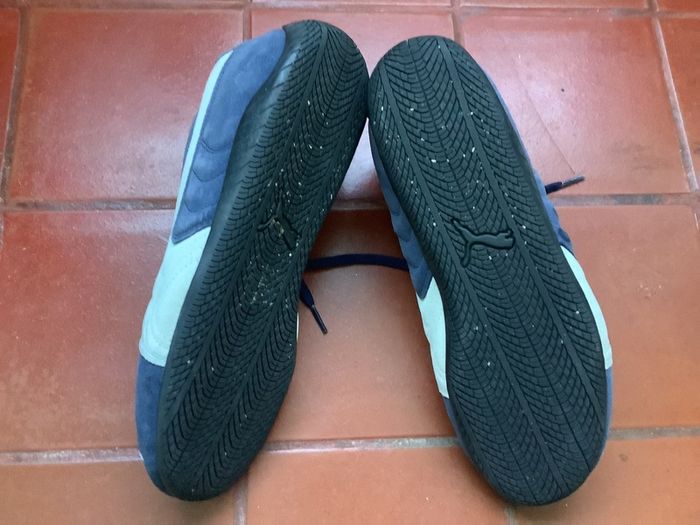 Puma unisex shoes in good condition