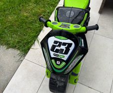 Injusa Kawasaki Ride-On Motorbike for kids