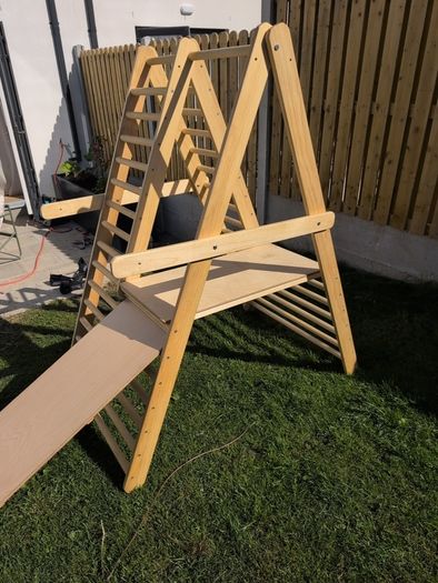 Kids wood slide and climbing
