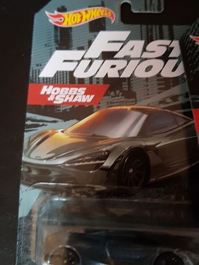 Pair of fast and furious hot wheels