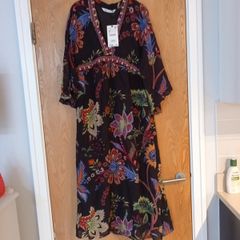 Zara Black  Dress.  S. XS- 10.  B.N.W.T