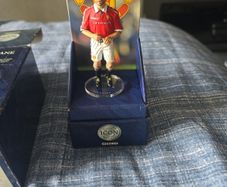 roy keane corgi icon special edition sculpture figures