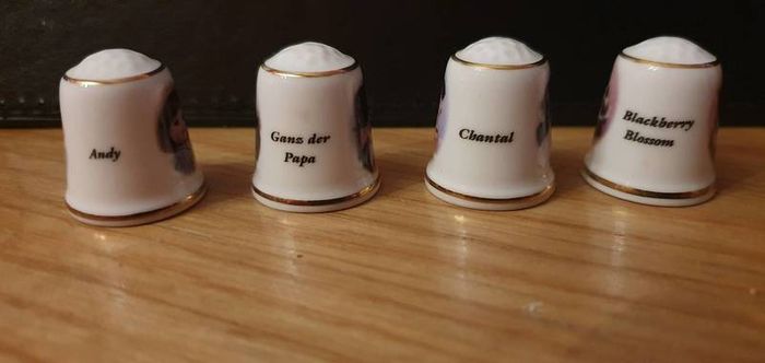 Mayfair Edition Thimble Collection wt Display Stand