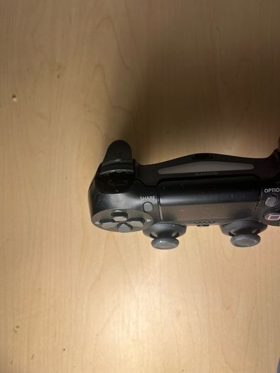 playstation 4 controllers