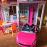 Barbie house and car Image 8