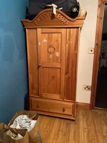 childs wardrobe