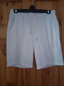 mens shorts size small
