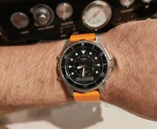 Casio "Arnie" AMW320R