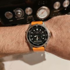 Casio "Arnie" AMW320R