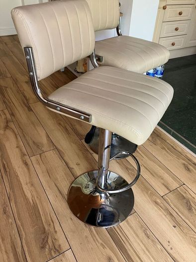 Kitchen high stool