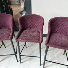3 Island Chairs