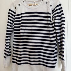 Nursing sweater