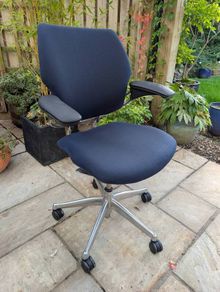 ergonomic office chair