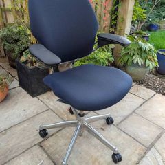 ergonomic office chair