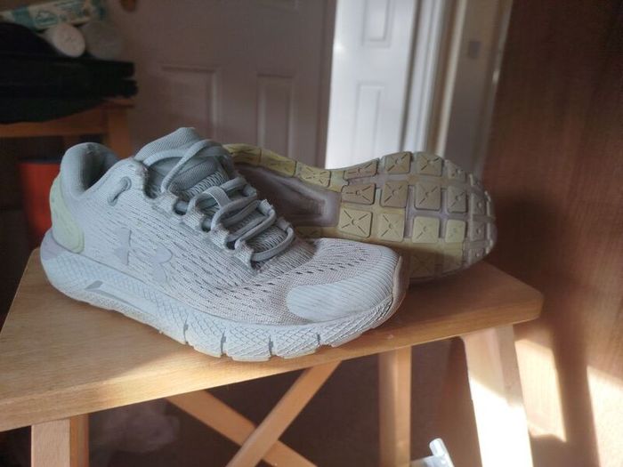 Women's runners assorted