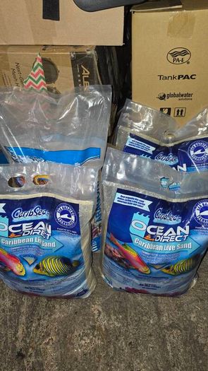Marine or cichlid aquarium sand