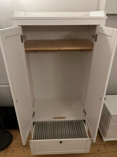 Kids Wardrobe