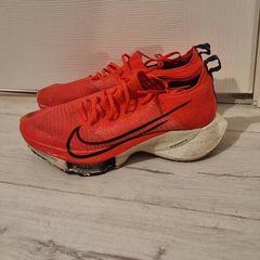 Nike Air Zoom Tempo Next %