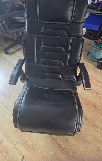 Gaming chair