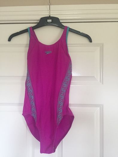 Girls clothes