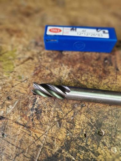 Router bit