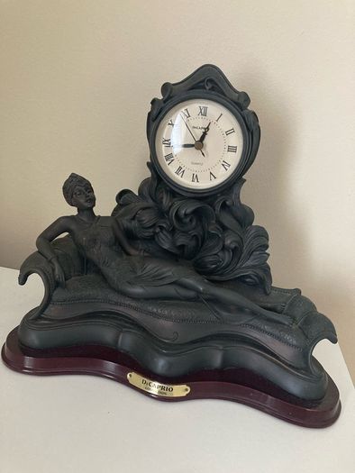 Vintage DiCaprio Clock