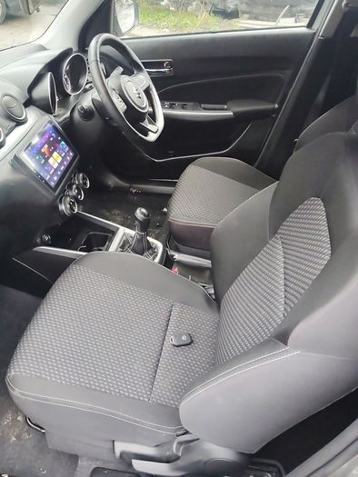 Breaking Suzuki swift rs 2017