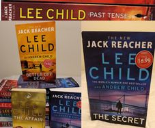 Lee Child, Jack Reacher Thriller Book Collection