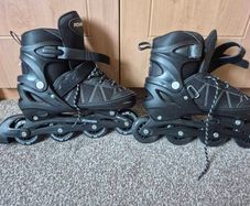 Rollerblades size 5-7 as on pictures