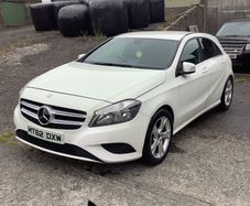 Mercedes a180 & b180 auto breaking for parts