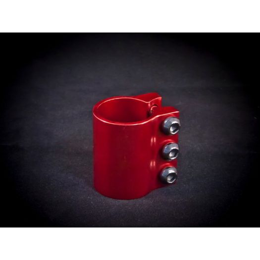 Damaged 3 Bolt Clamp Anodised Red
