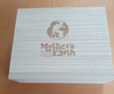Keepsake box