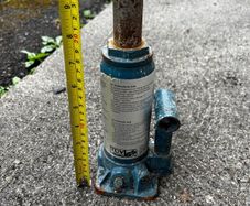 Hydraulic jack