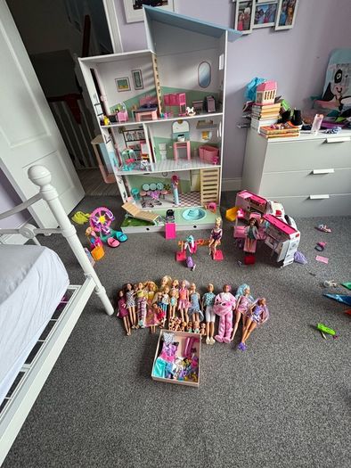 Barbie dream house, ambulance, 15+ dolls and accessories