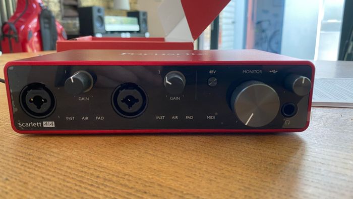 Focusrite Scarlett 4i4