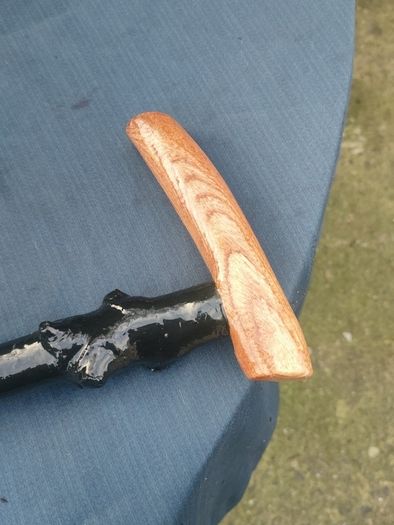 37" Walking Stick