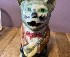 Cat standing up right jug