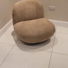 Mads Swivel Accent Chair