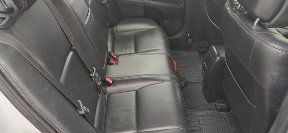 Toyota Avensis 2010