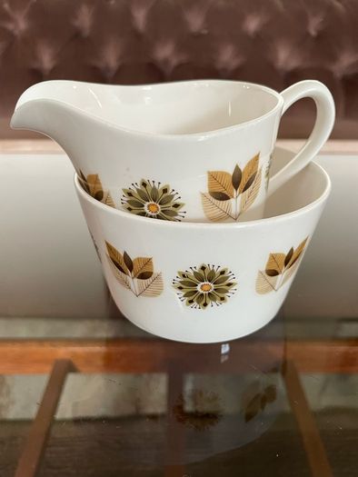 Colclough Bone China Ridgeway Pottery milk Jug and Sugar Bowl