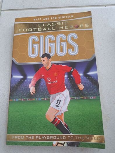 Ultimate Football Heroes Books