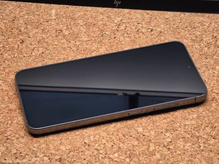 Samsung Galaxy S23 256GB Unlocked + Extras
